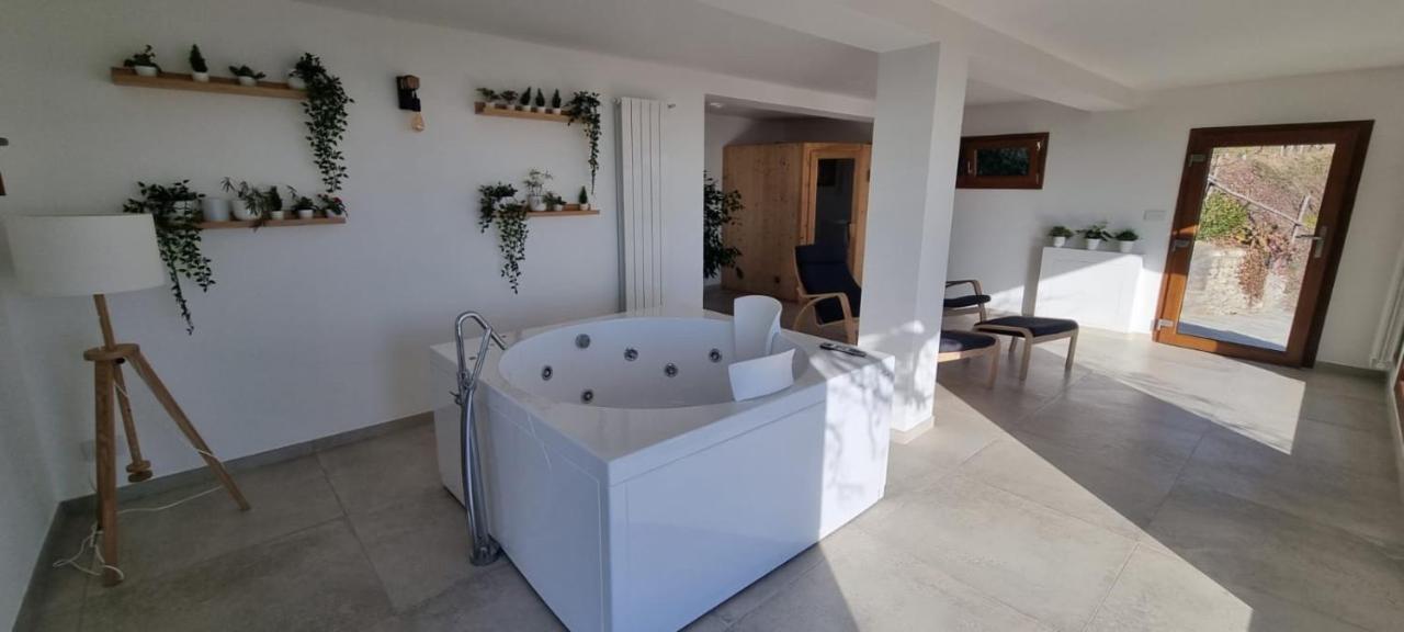 Chalet Sophie - Luxury Chalet Roletto Exteriér fotografie