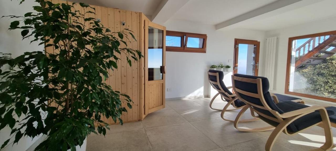 Chalet Sophie - Luxury Chalet Roletto Exteriér fotografie